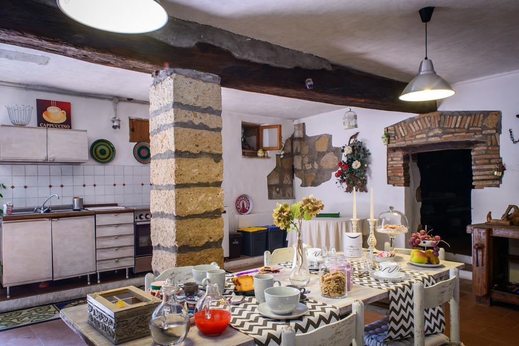B&B La Polinnia Bagnoregio Kamer foto